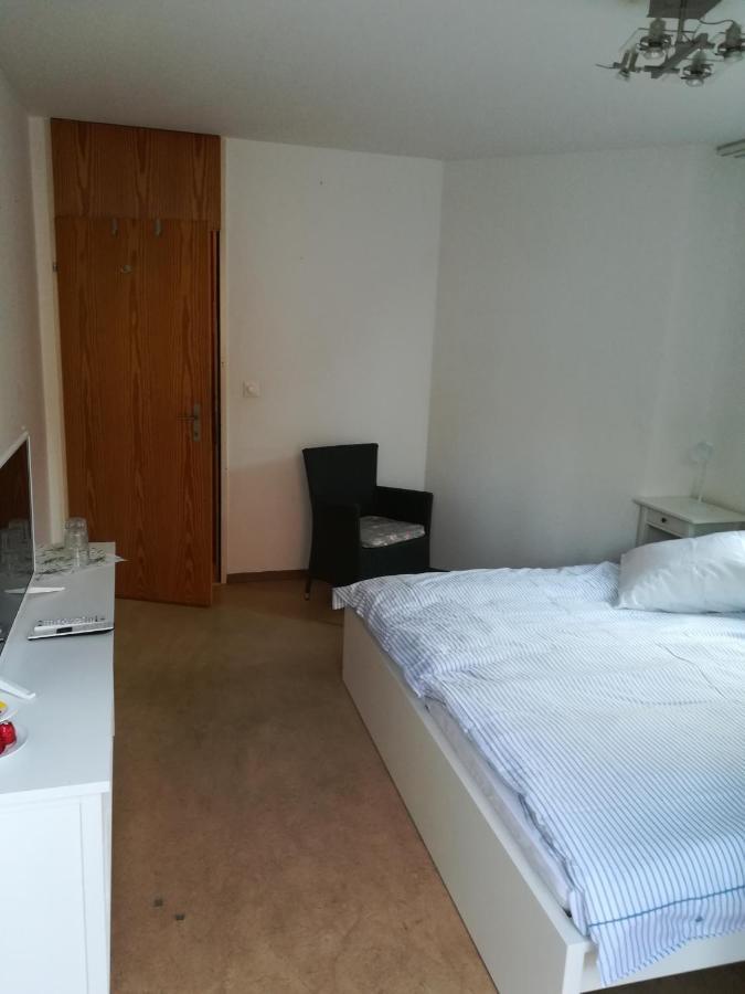 Bed & Breakfast Кур Екстер'єр фото